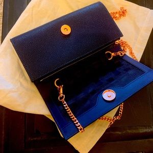 Ted Baker London. Melisia bow leather man tuner purse Navy